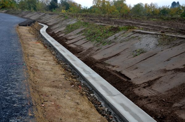 Slope Drainage Installation in Holland